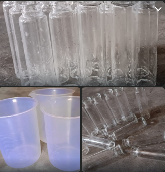 Used Lab Glassware & Plastic Beakers